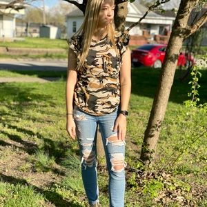 Camo flutter sleeve top